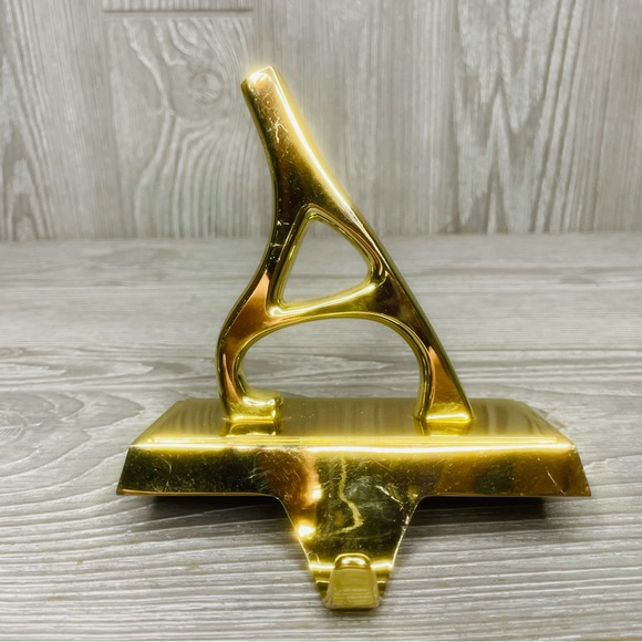 Pottery barn gold tone heavy shelf stocking hook Christmas decorations “ A “ - Picture 2 of 5